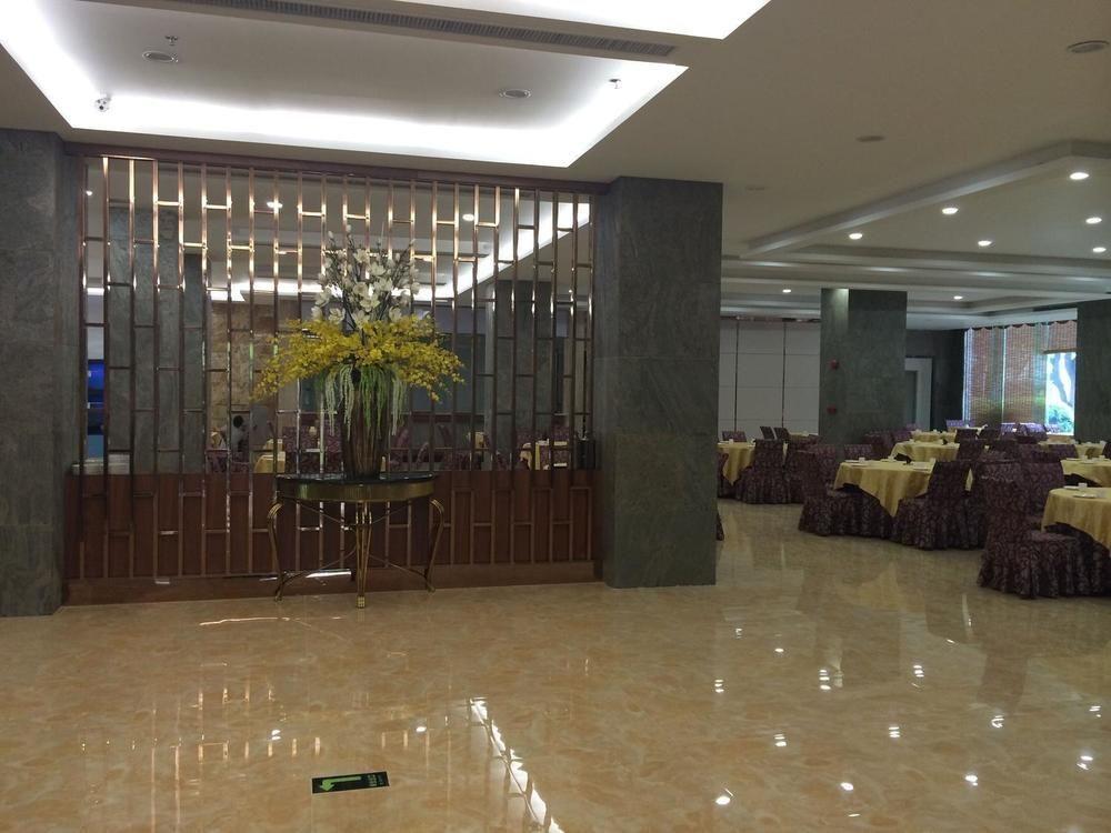 Garden Hotel Шаньтоу Екстер'єр фото