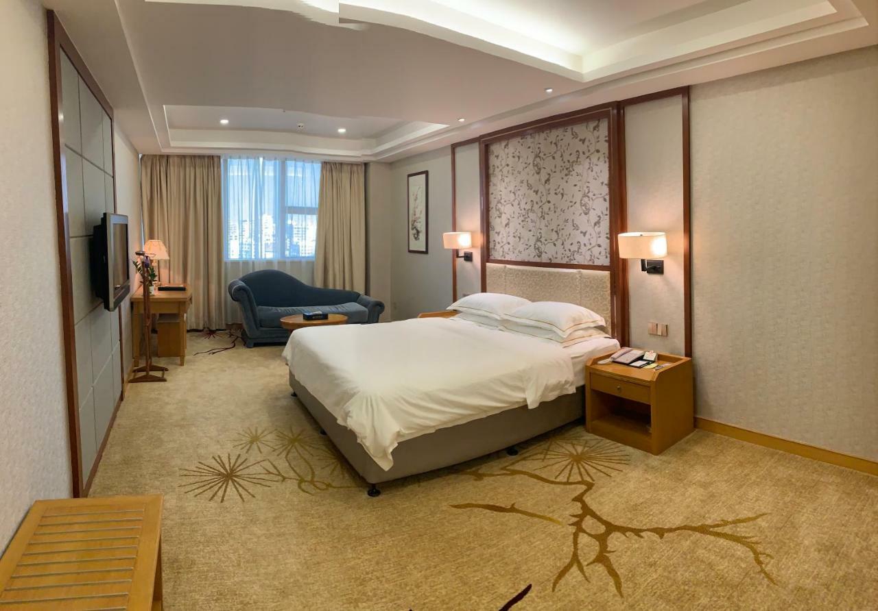Garden Hotel Шаньтоу Екстер'єр фото