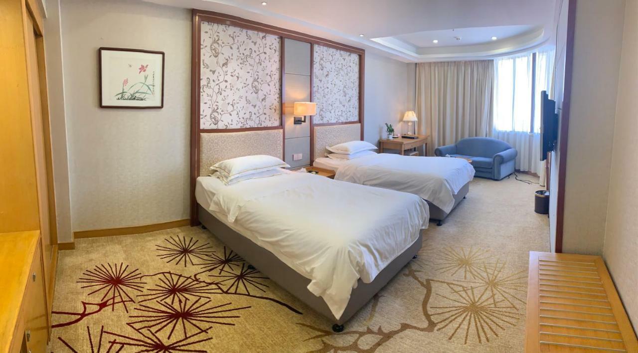 Garden Hotel Шаньтоу Екстер'єр фото
