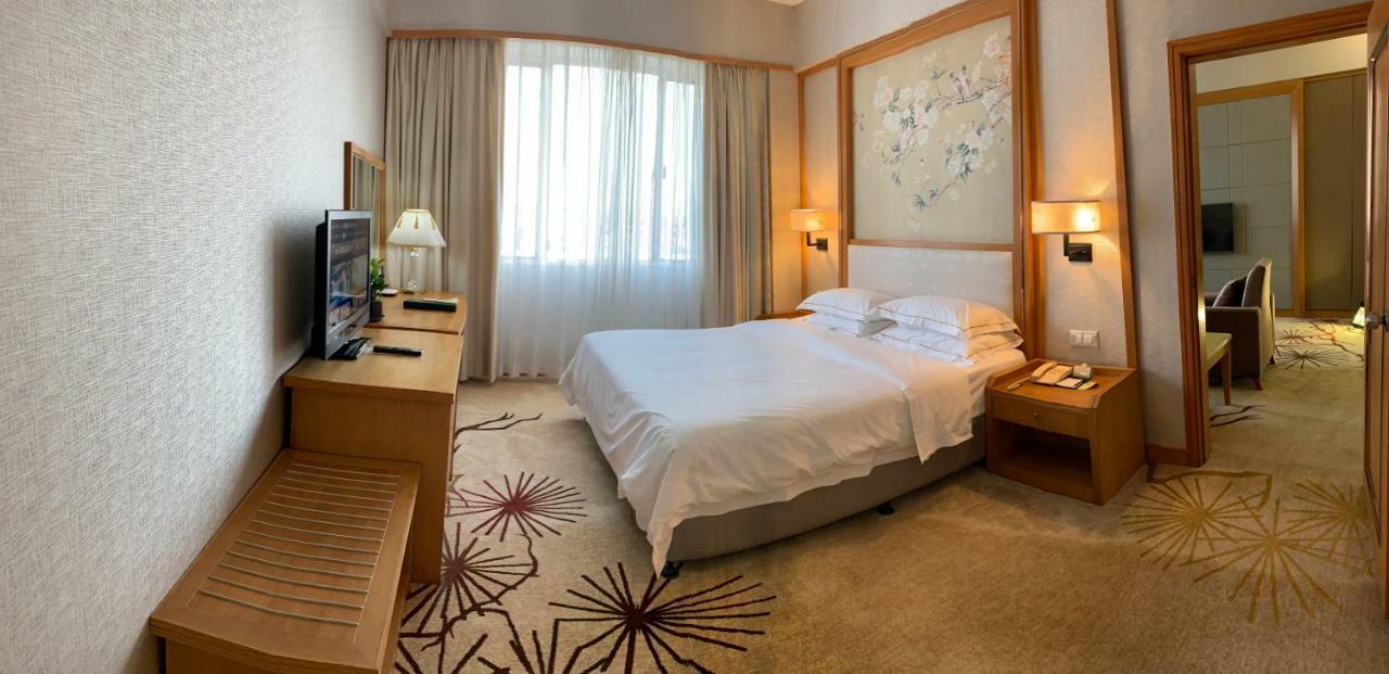 Garden Hotel Шаньтоу Екстер'єр фото