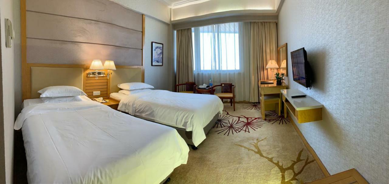 Garden Hotel Шаньтоу Екстер'єр фото
